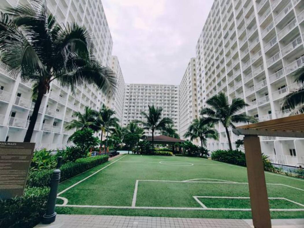 Moa Pasay 1156 Shore Residences Hotel Vibe Staycation Exterior photo